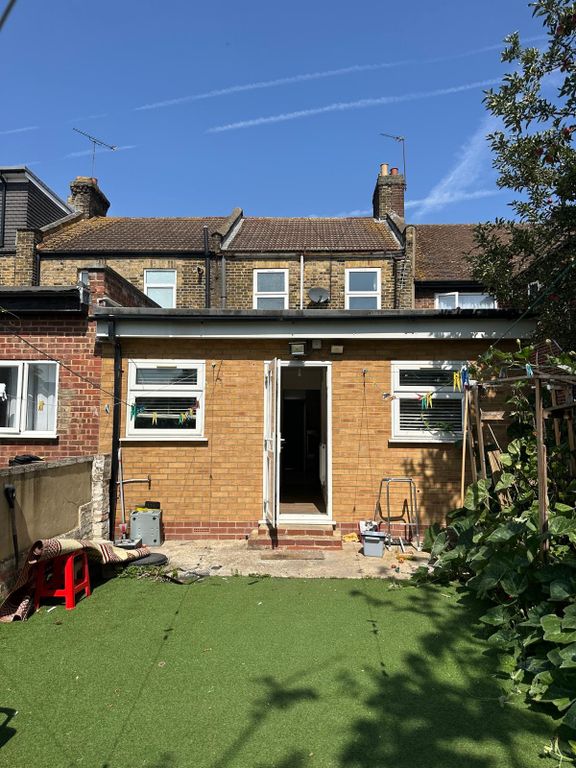 Property photo 1 of 1
