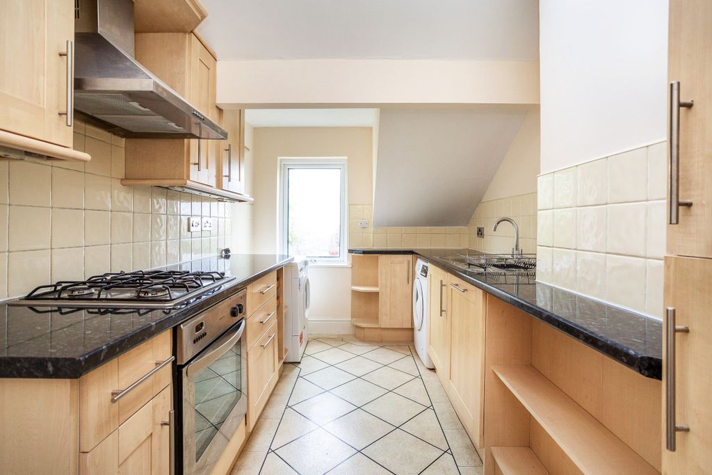 Property photo 3 of 13 Kitchena