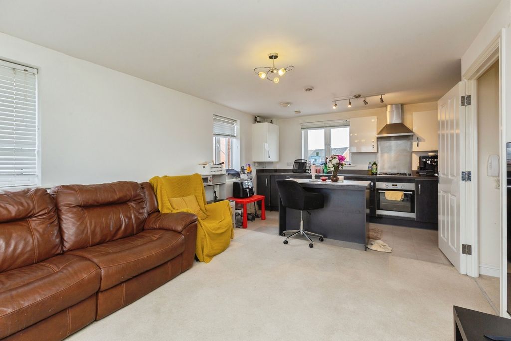 Property photo 2 of 9 Pbox-Img.Jpg