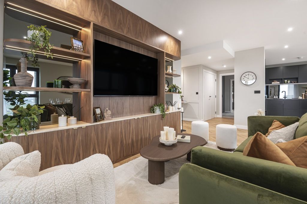 Property photo 2 of 9