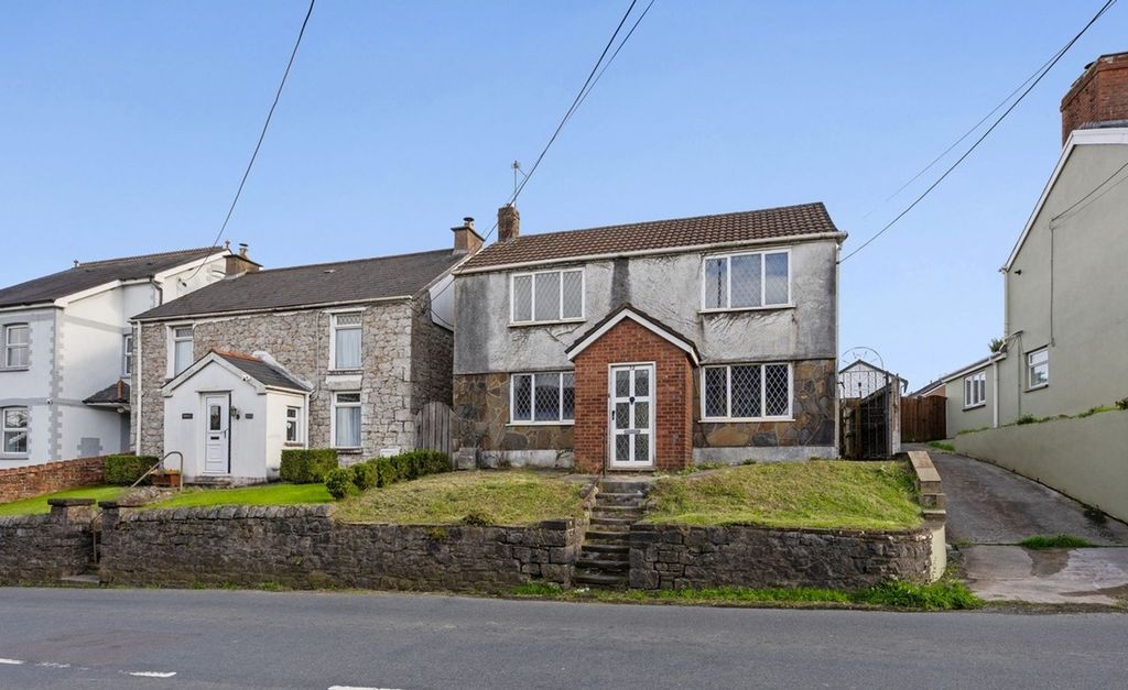 Property photo 1 of 39