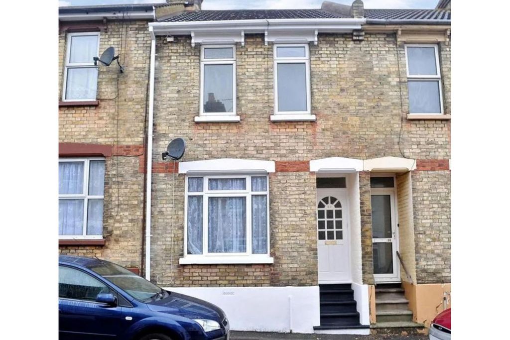 Property photo 1 of 7