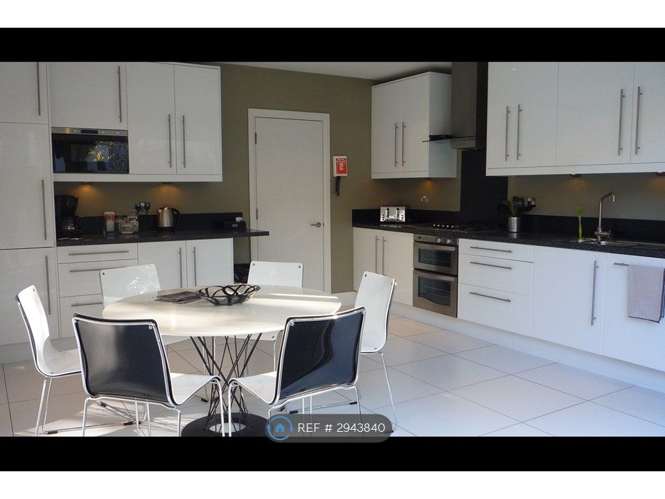 Property photo 3 of 21 Kitchen/Diner (Ground Floor)