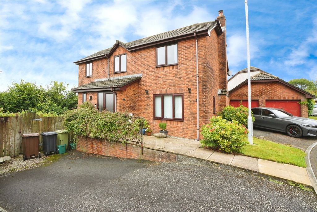 Property photo 1 of 17 Picture No. 14