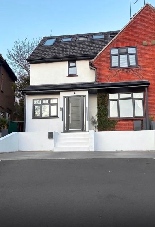 Property photo 1 of 29