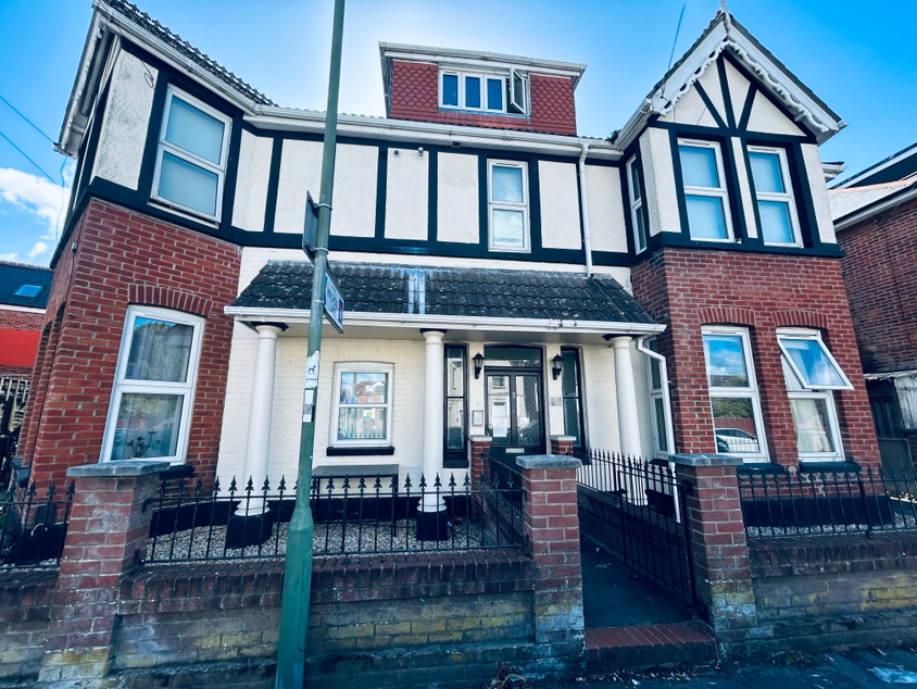 Property photo 1 of 7