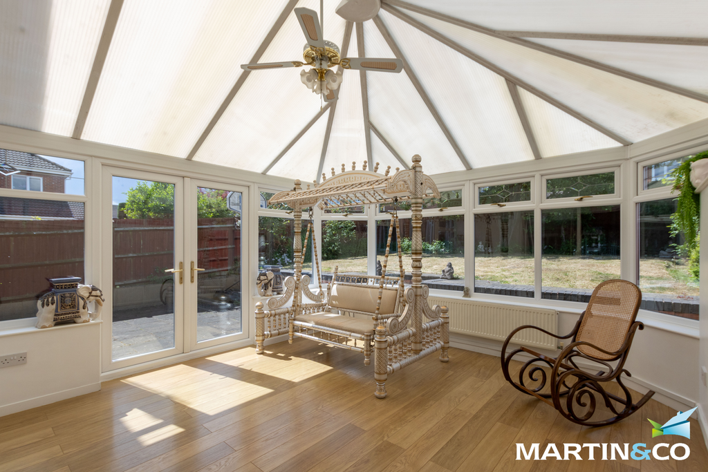 Property photo 3 of 25 Picture12