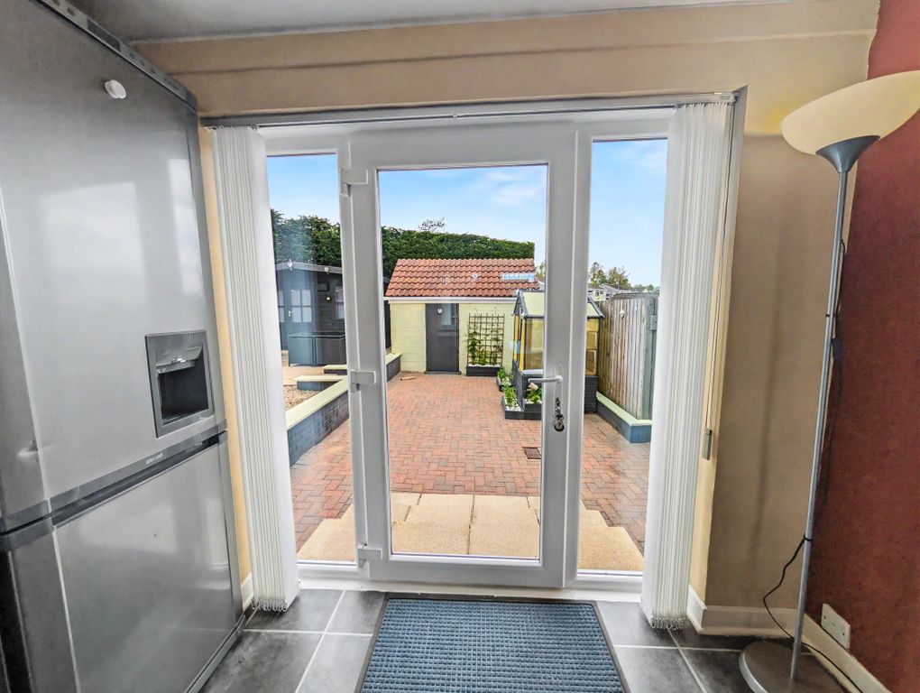 Additional image 11 of 2 bed detached bungalow for saleBruntsfield Avenue, Kilwinning KA13
