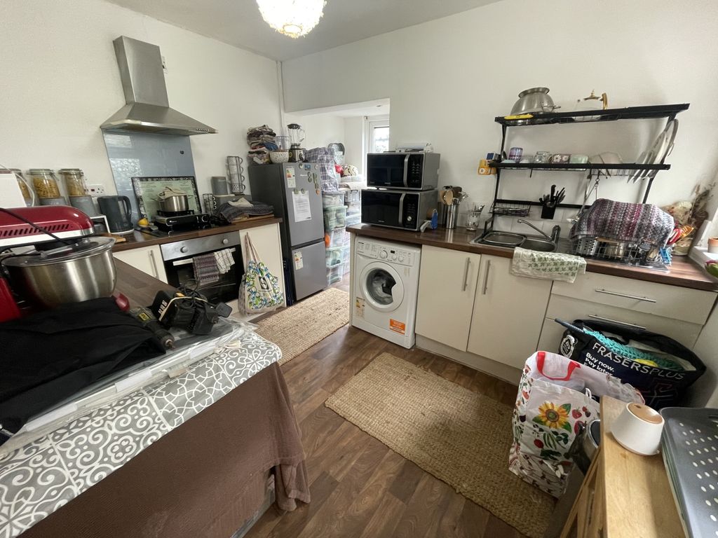 Property photo 3 of 7 Img_5361