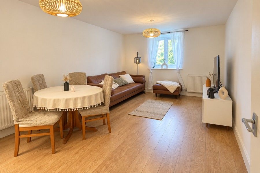 Property photo 3 of 8