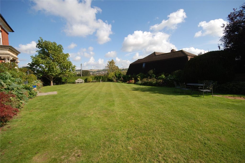 Additional image 9 of 2 bed flat for saleBourne Avenue, Salisbury, Wiltshire SP1