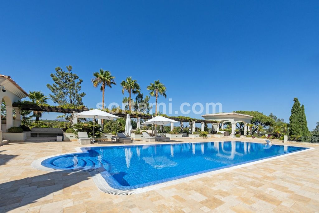 Property photo 2 of 77