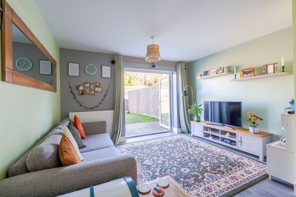 Property photo 3 of 15