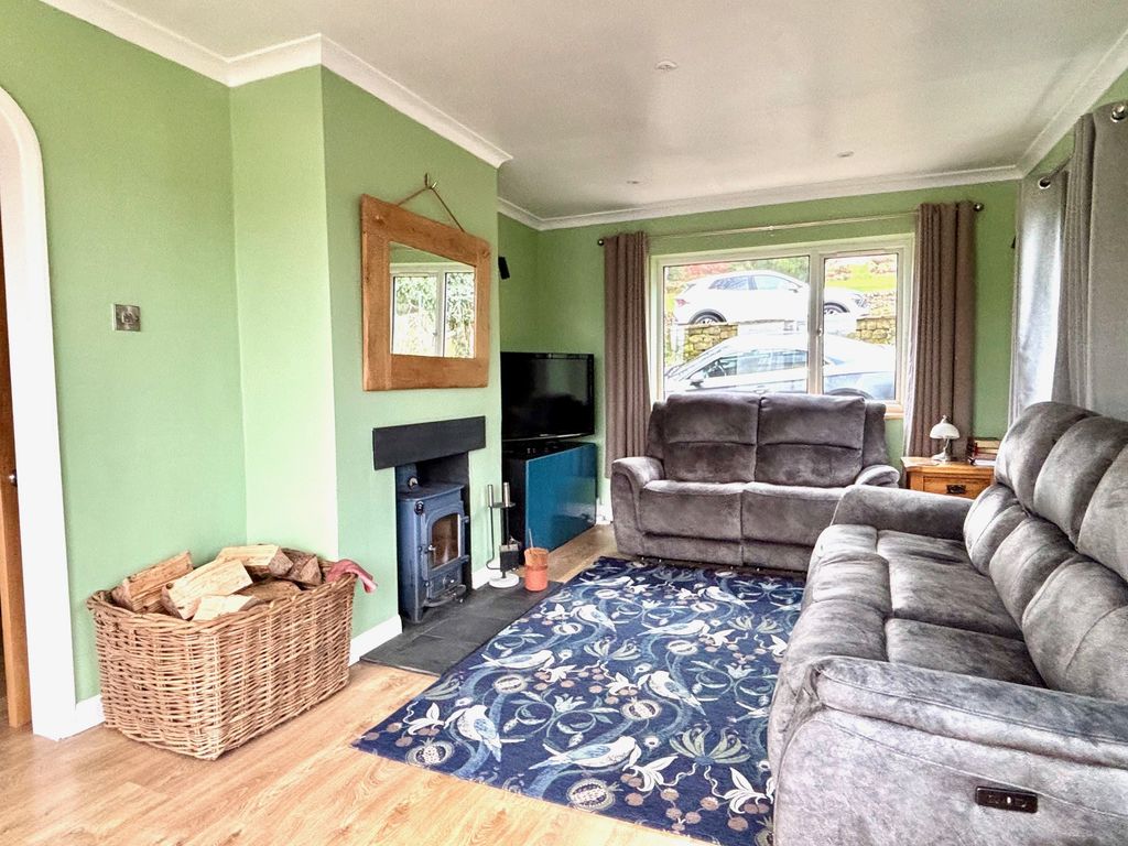 Property photo 3 of 23