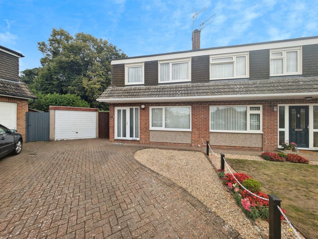 Property photo 1 of 1