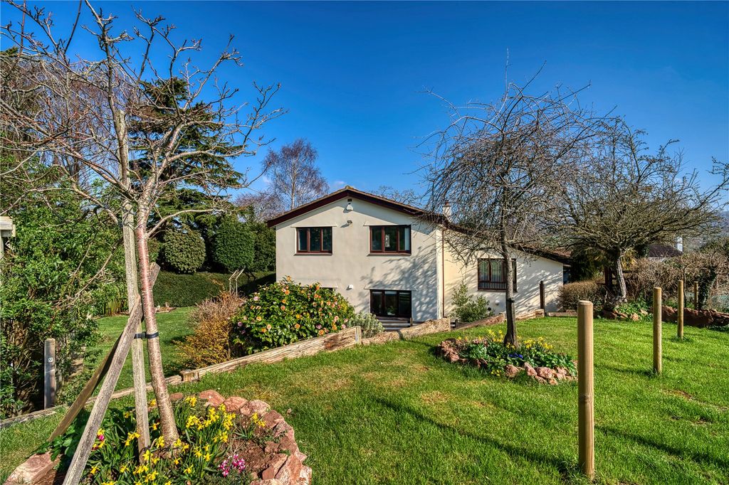 Property photo 2 of 28 Picture No. 04