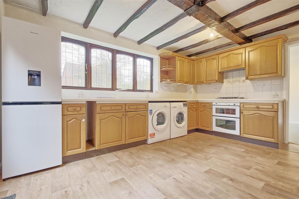 Property photo 2 of 16 Kitchen.Jpg