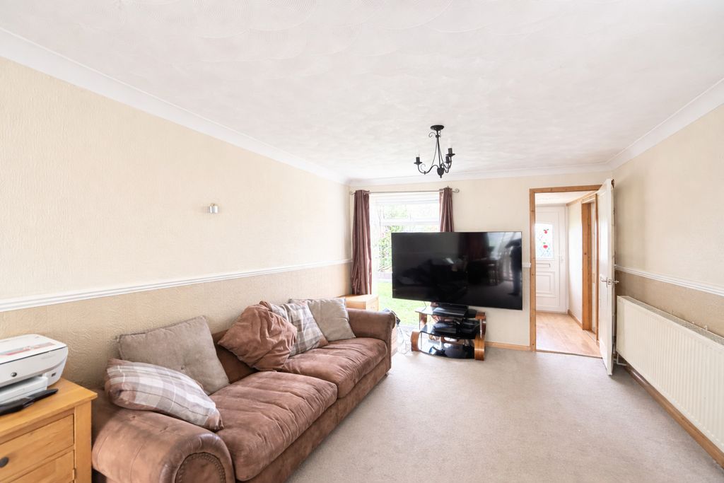 Property photo 2 of 13