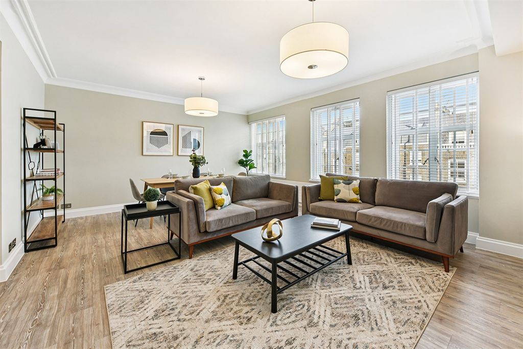 Property photo 1 of 14 (Main)