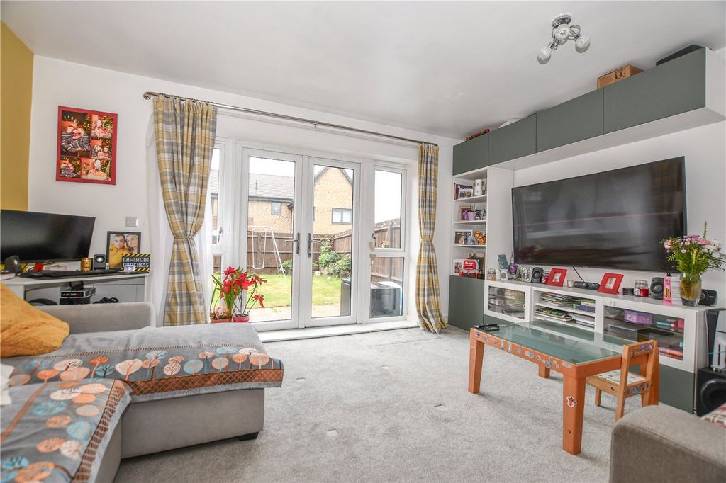 Property photo 2 of 13 Picture No. 08