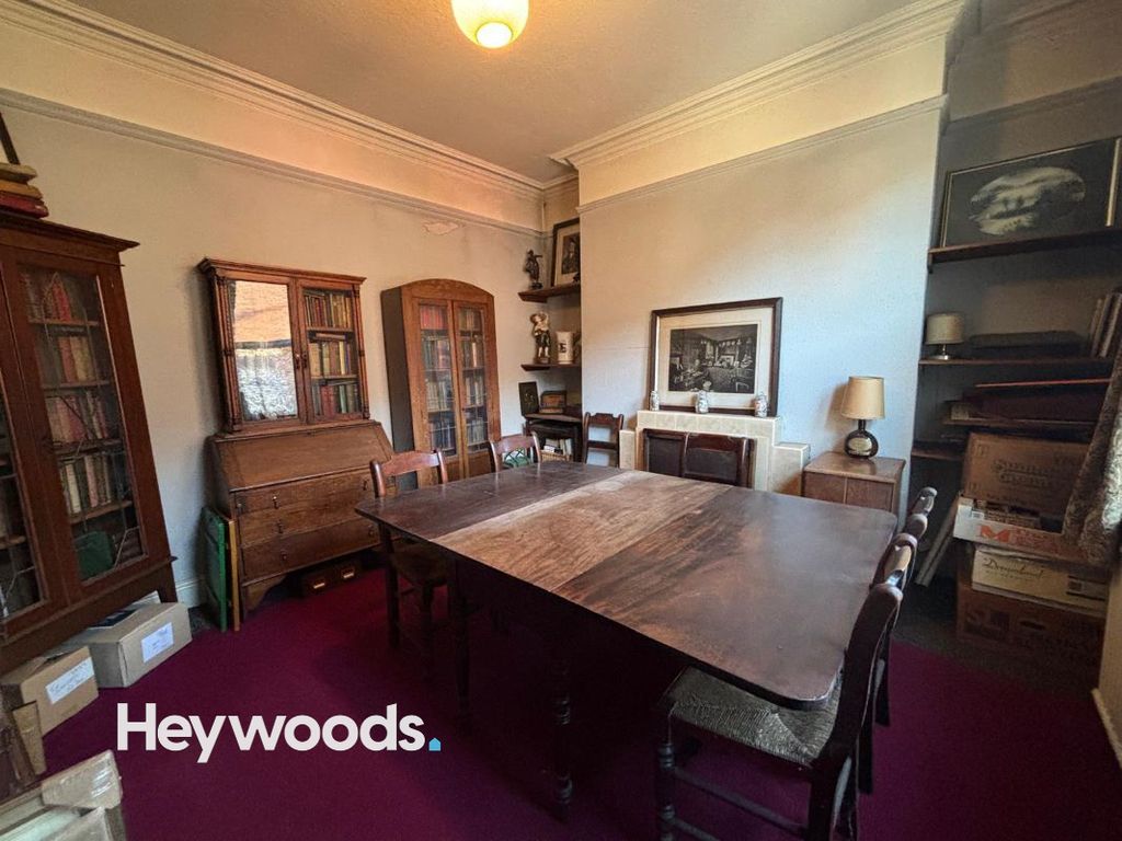 Property photo 3 of 14 3