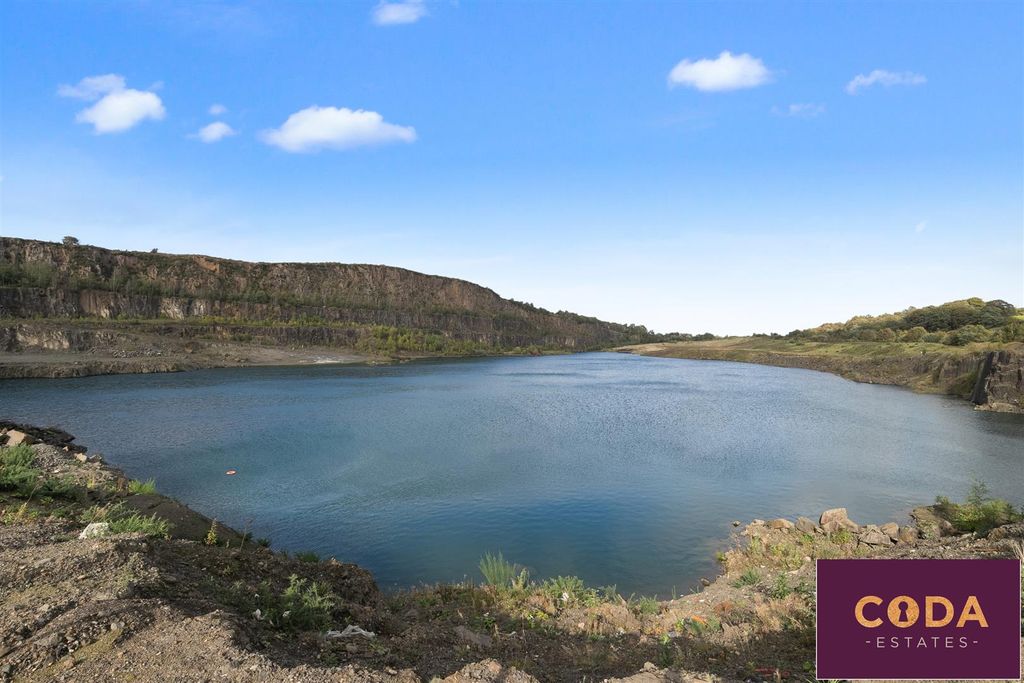 Property photo 1 of 5 Img_9800.Jpg