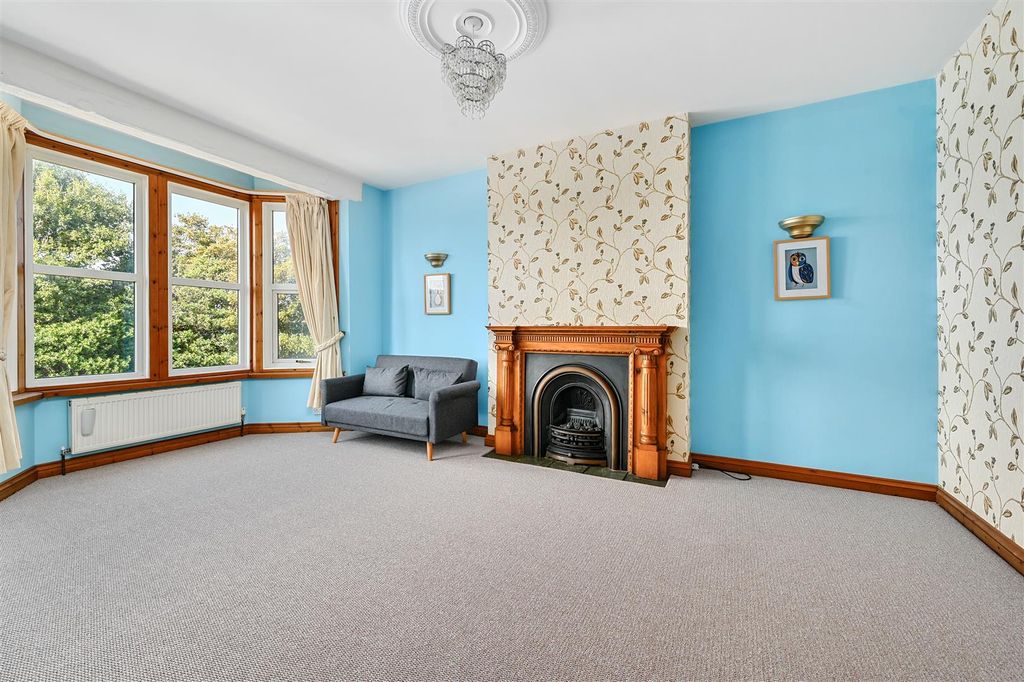 Property photo 2 of 19 Upper Maisonette - 67 Egerton Road - Tn393Hl (7).J