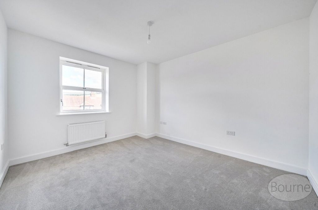 Property photo 3 of 21 Picture No. 05