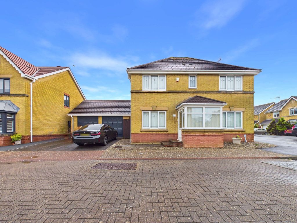 Property photo 1 of 25