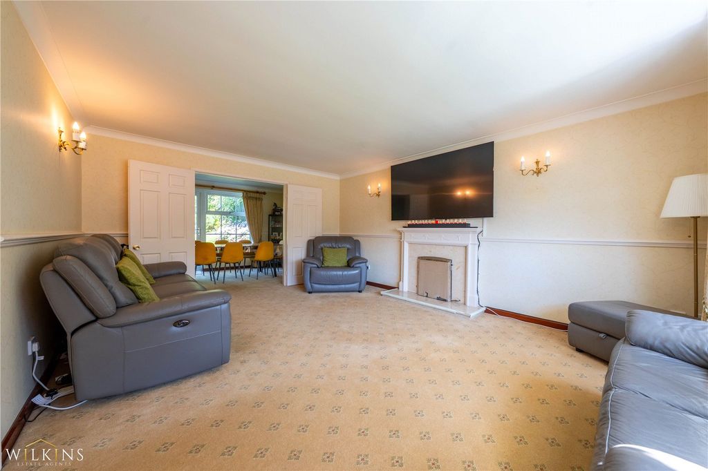 Property photo 2 of 27 Picture No. 07