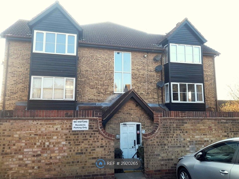 Property photo 1 of 8