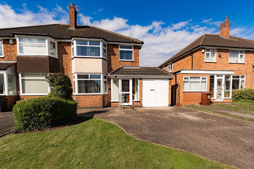 Property photo 1 of 24