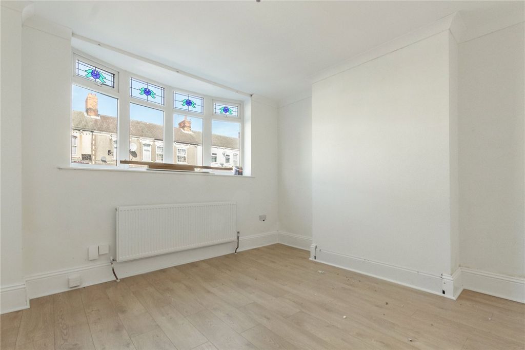 Property photo 3 of 5 Picture No. 02