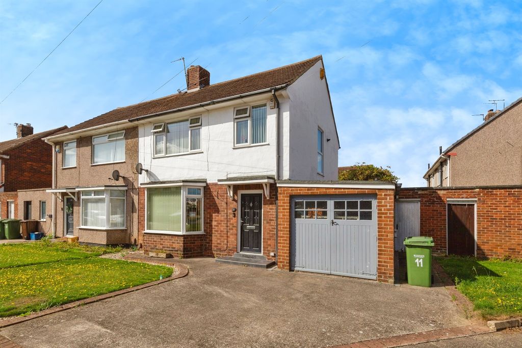 Property photo 1 of 17