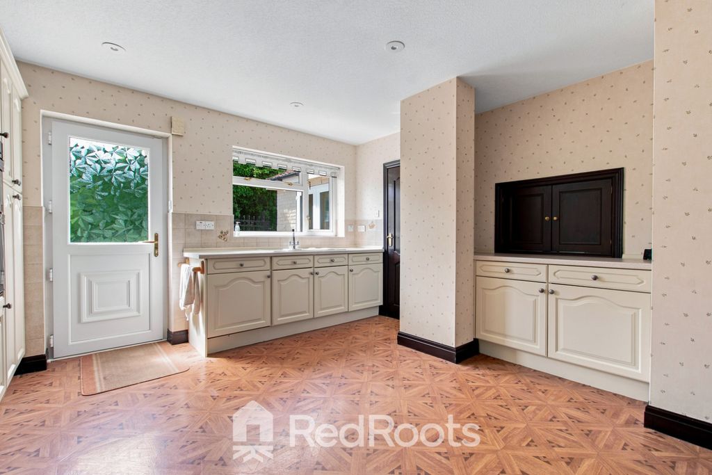Property photo 3 of 30 5120013