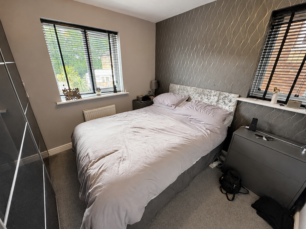 Property photo 3 of 15 Bedroom