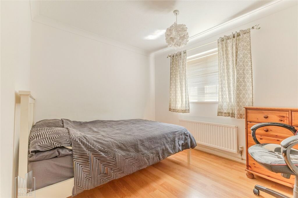 Property photo 3 of 10 Photo 5