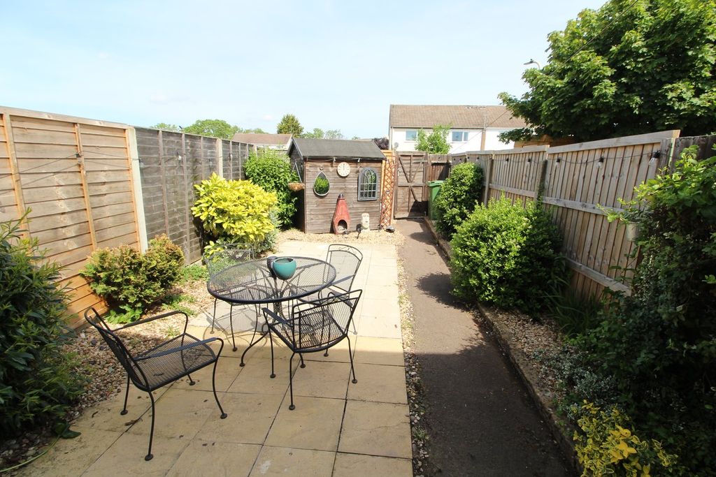Property photo 2 of 18