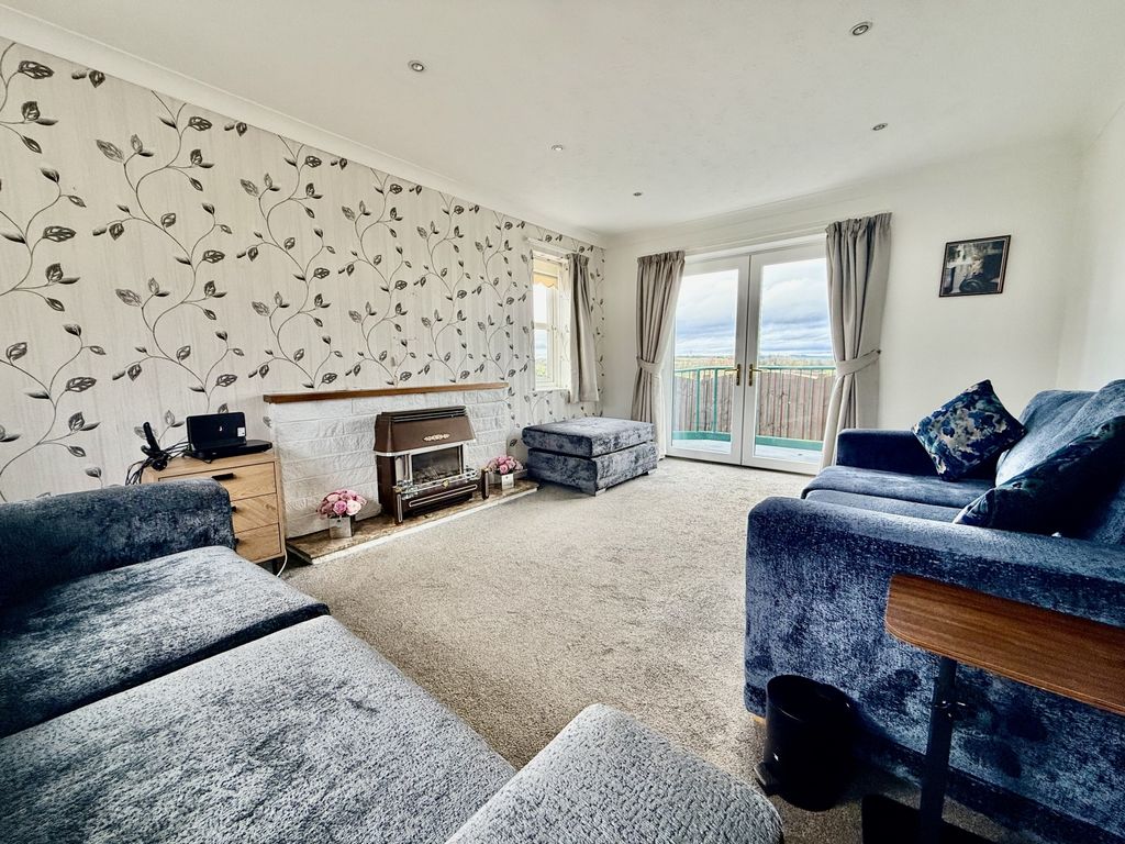 Property photo 2 of 11 Img_5927