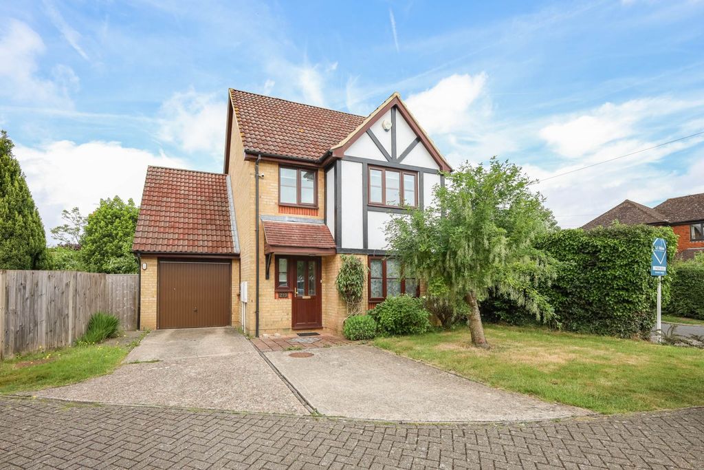 Property photo 1 of 18