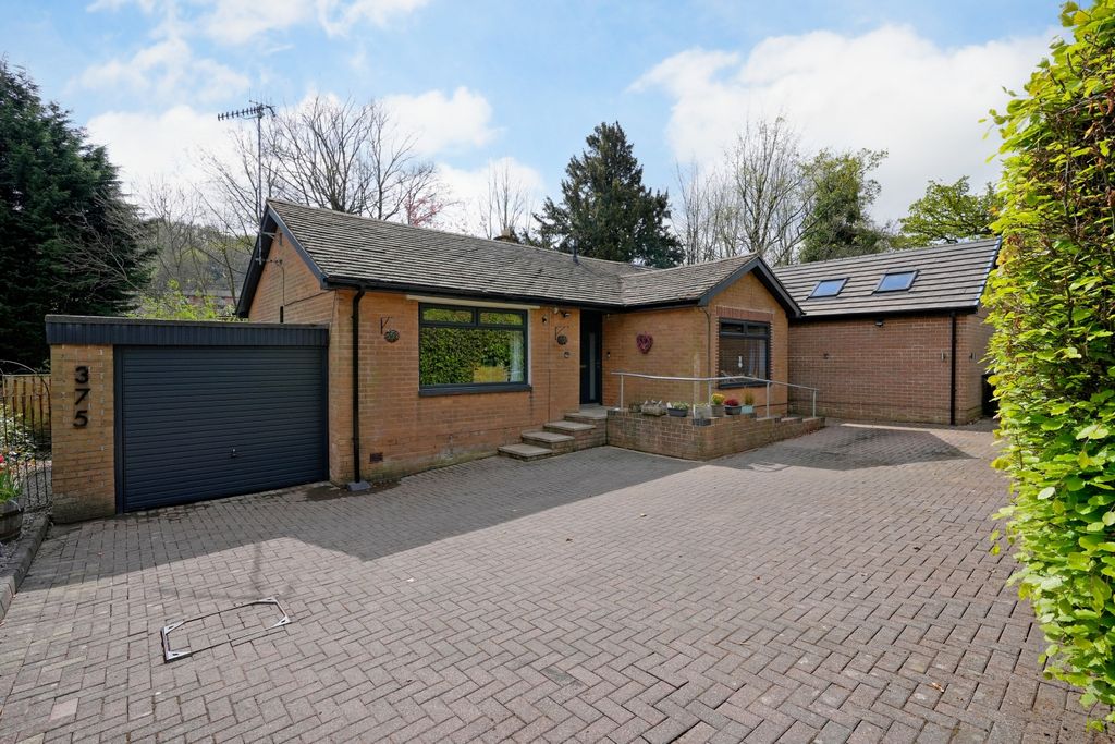Property photo 1 of 31 Front External