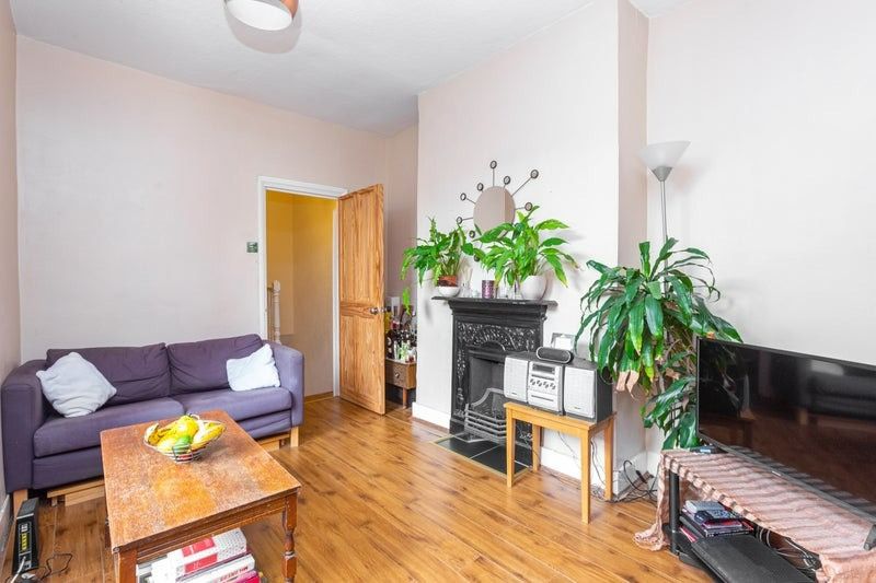 Property photo 2 of 7