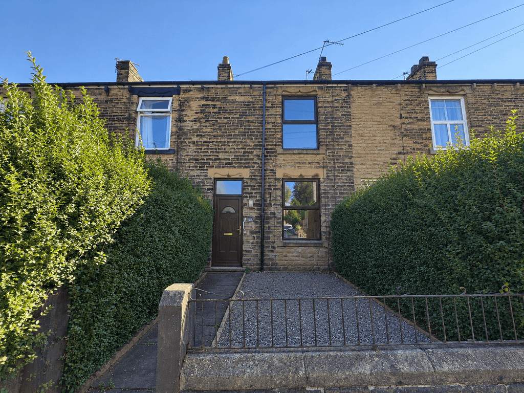 Property photo 1 of 10 2 Bedroom, Terrace, Ossett