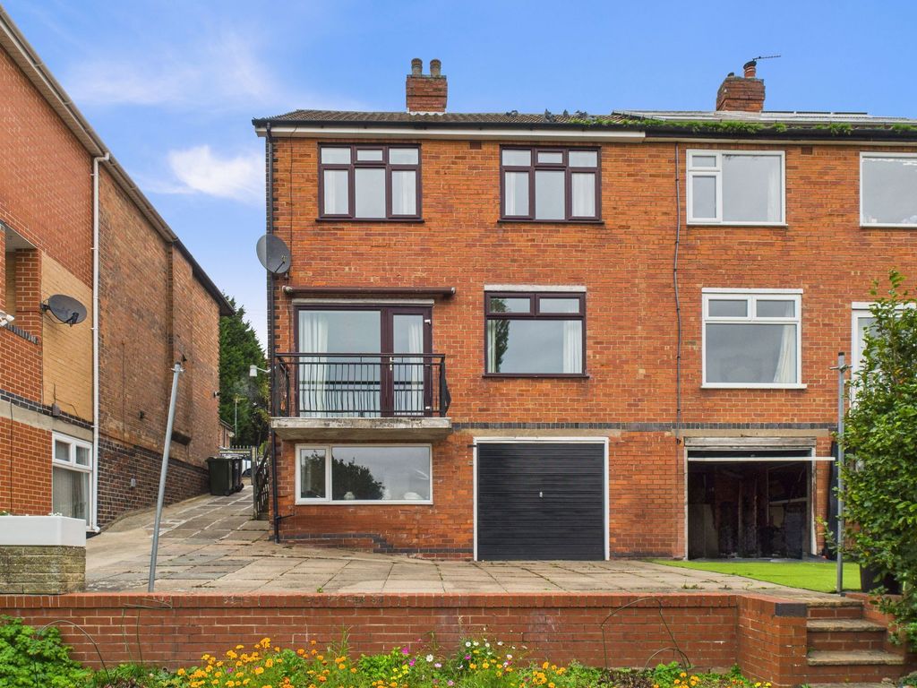 Property photo 2 of 23 Rear