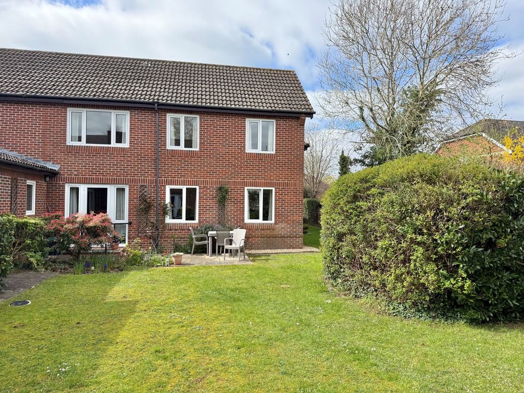 Property photo 1 of 10