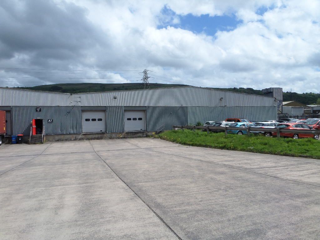 Property photo 3 of 6