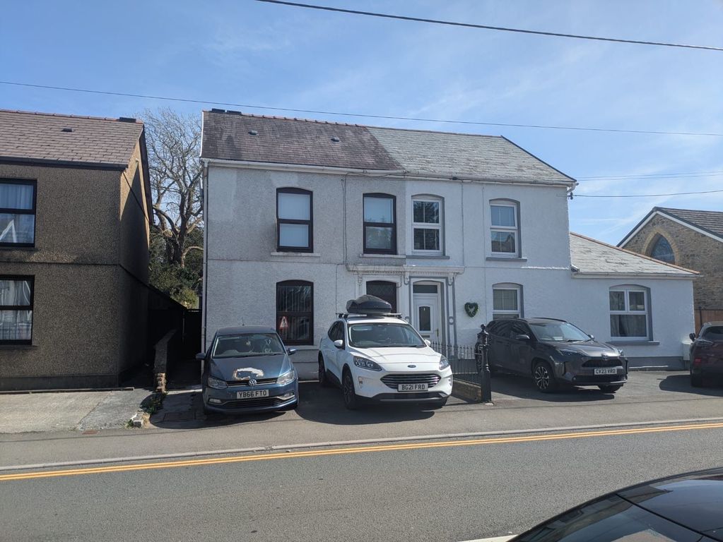 Property photo 1 of 21