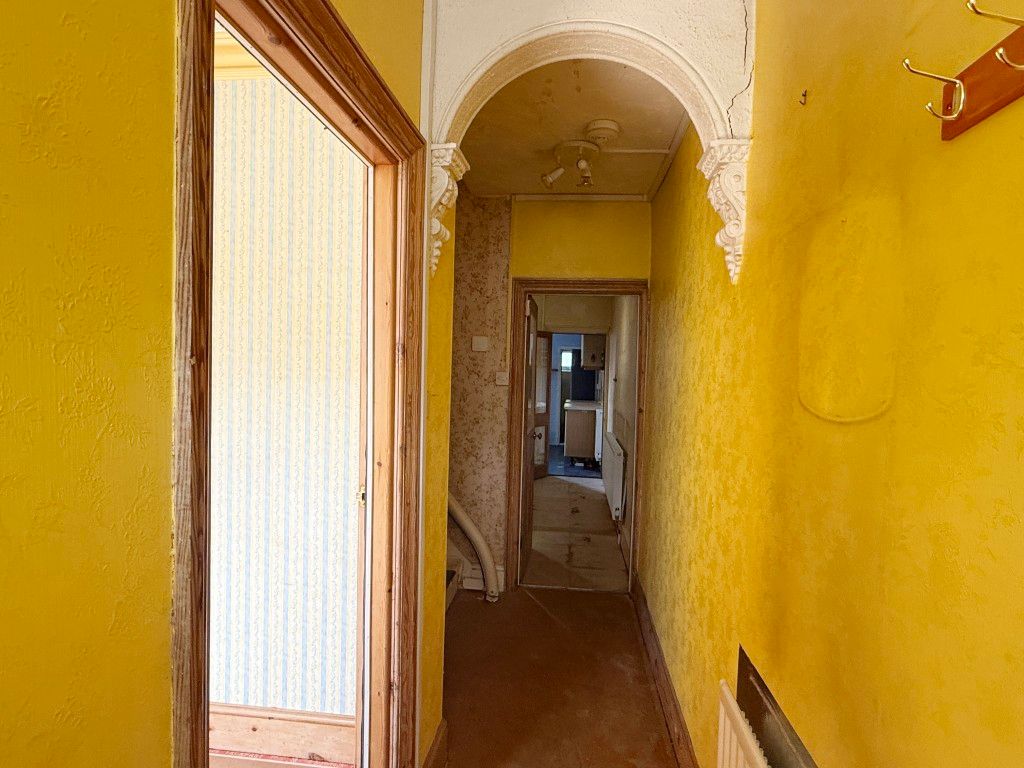 Property photo 2 of 11 Entrance Hall In In House In Need Of Improvement