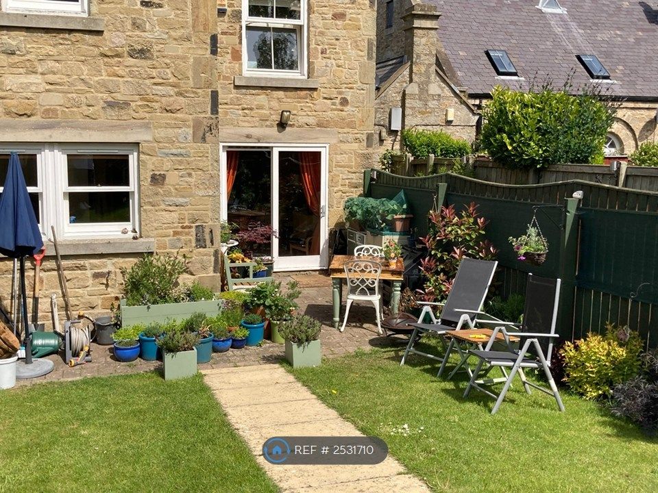 Property photo 2 of 10 Garden