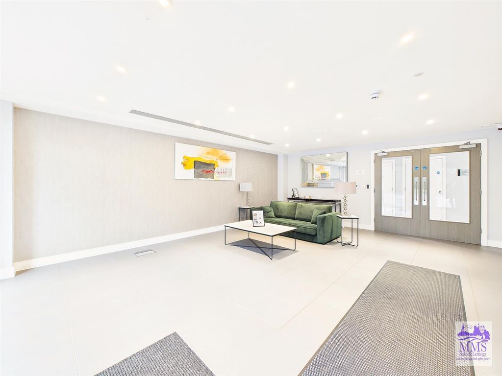 Property photo 1 of 15 Cam04098G0-Pr0113-Still013.Jpg